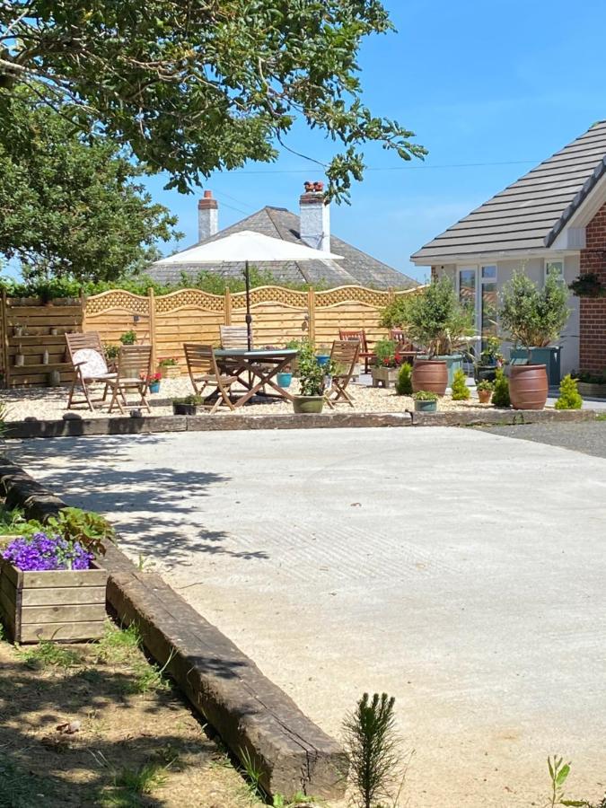 Toppesfield House B&B Б'юд Екстер'єр фото